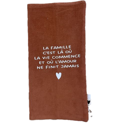 Les Petits Marmots | Protège livret de famille velours brique - La famille c'est là où